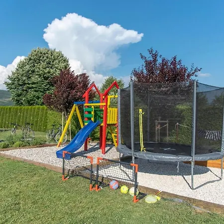 Latica Mit Viel Privatsphaere, Pool Und Aussicht *
